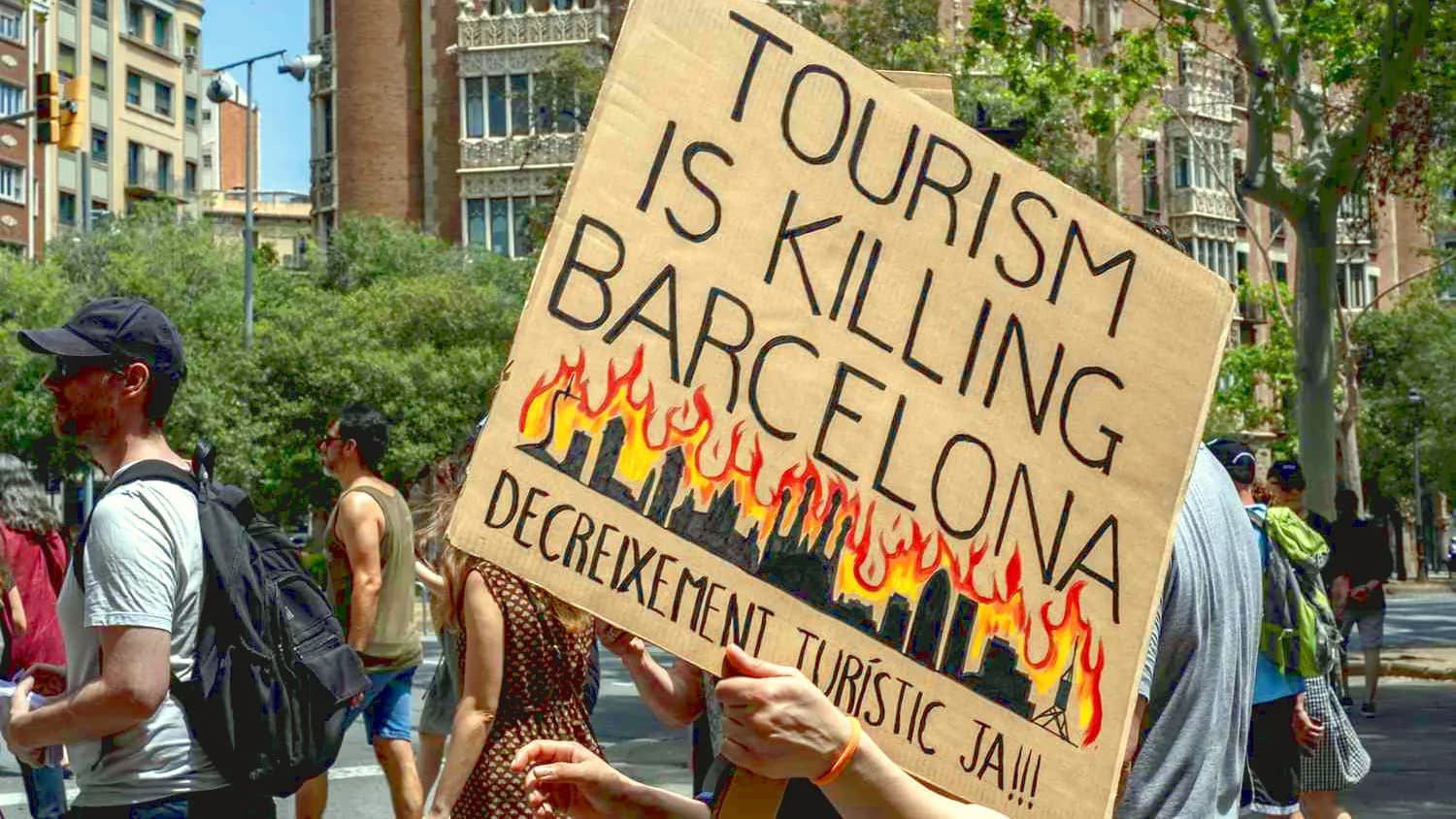 Barcelona adopts “Netflix-style” tourism plan to crack its biggest problem