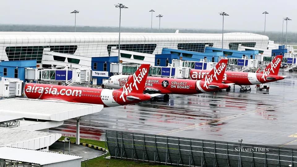 Malaysia hires aviation adviser to review AirAsia funding position