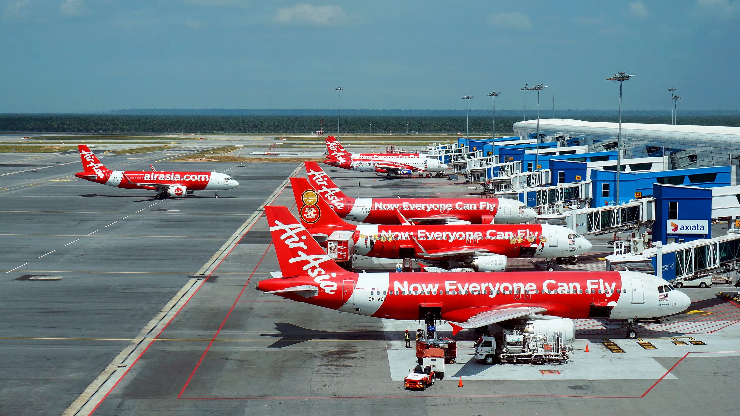 AirAsia posts MYR 830.5 million net loss in 2Q26 as fuel costs surge