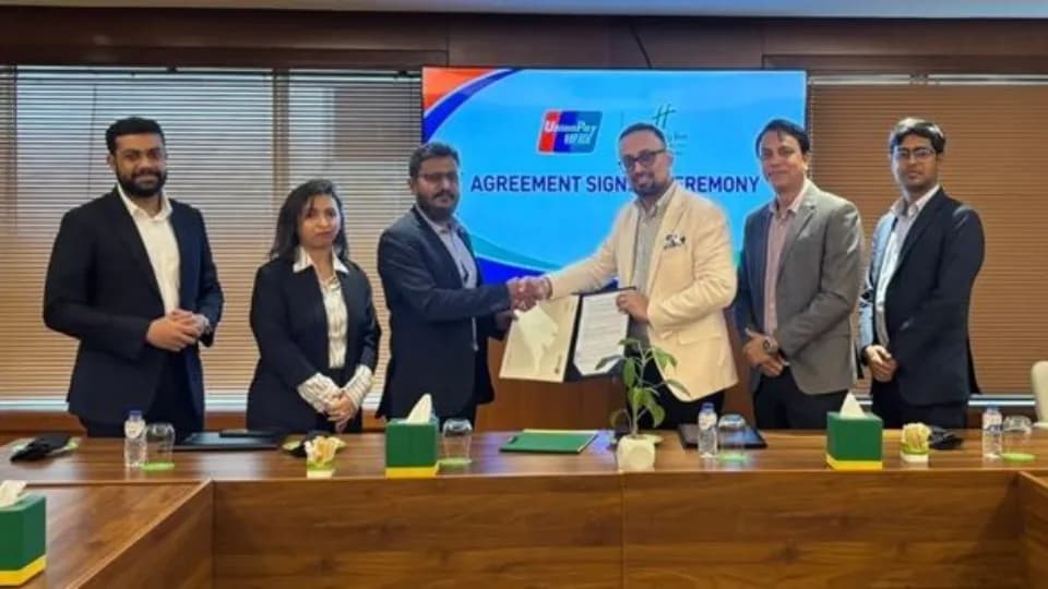 Holiday Inn Dhaka signs MoU with UnionPay International