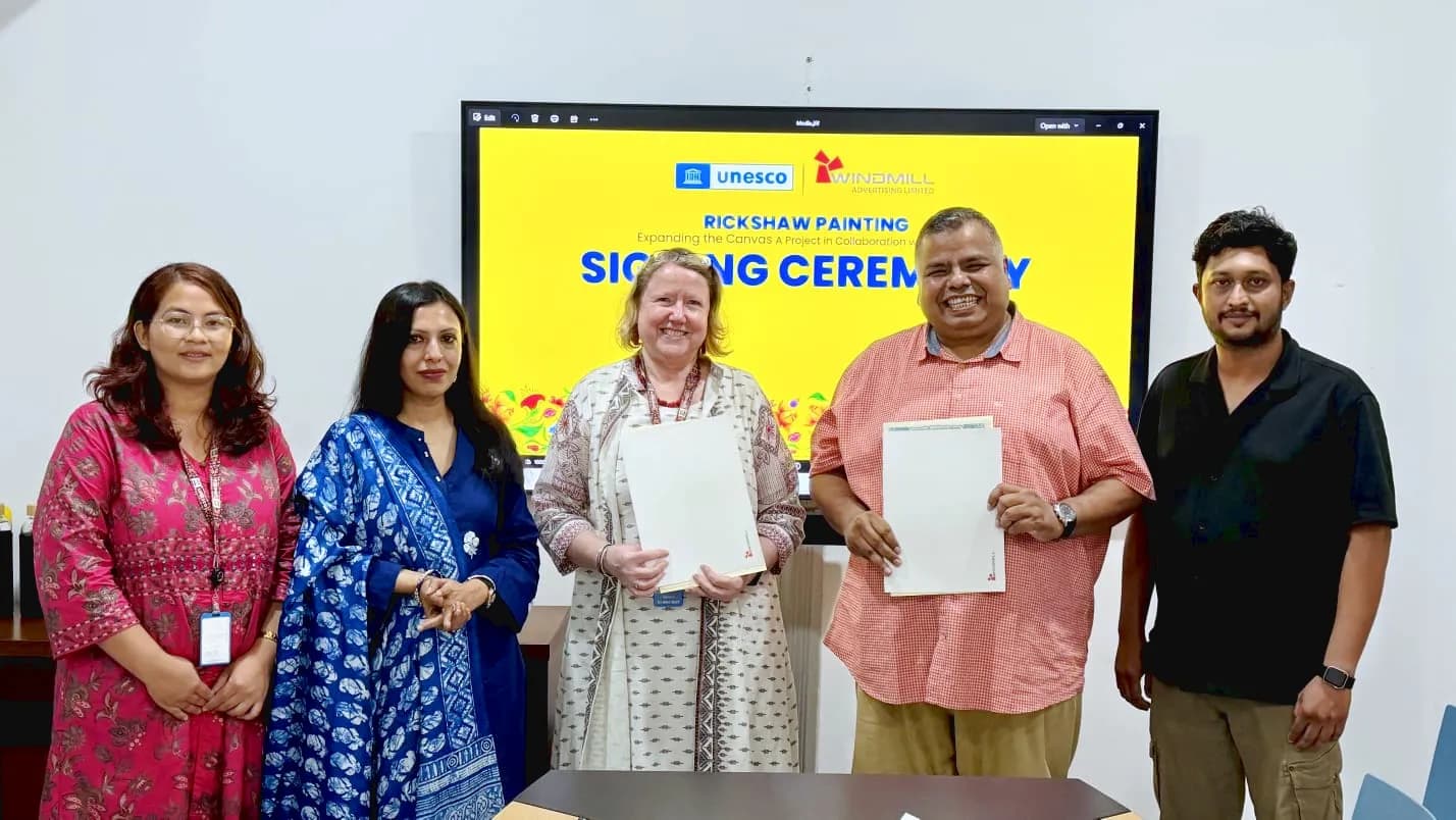 UNESCO, Windmill sign MoU to take Bangladesh’s rickshaw art global