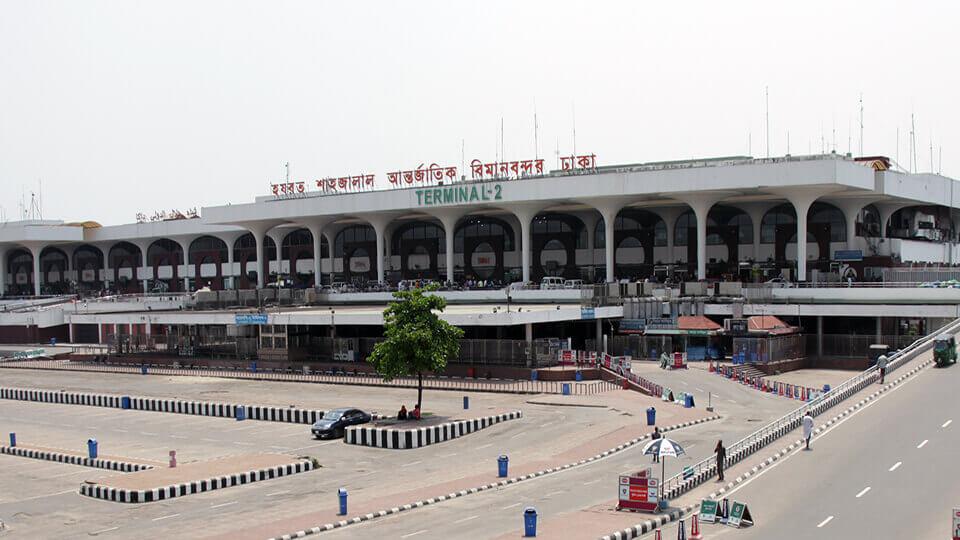 Domestic flights suspended amid strict weeklong lockdown