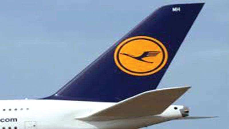 Lufthansa sells USD 1.9bn bond to repay bailout loan