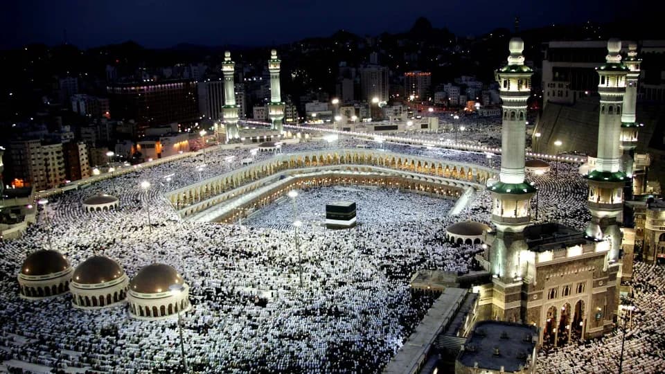 Saudi Arabia introduces one-year multiple-entry Umrah visa