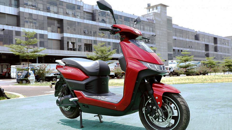 Walton makes country’s first electric bike