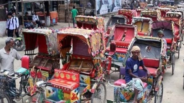 ব্যাটারিচালিত অটোরিকশাও আসছে করের আওতায়