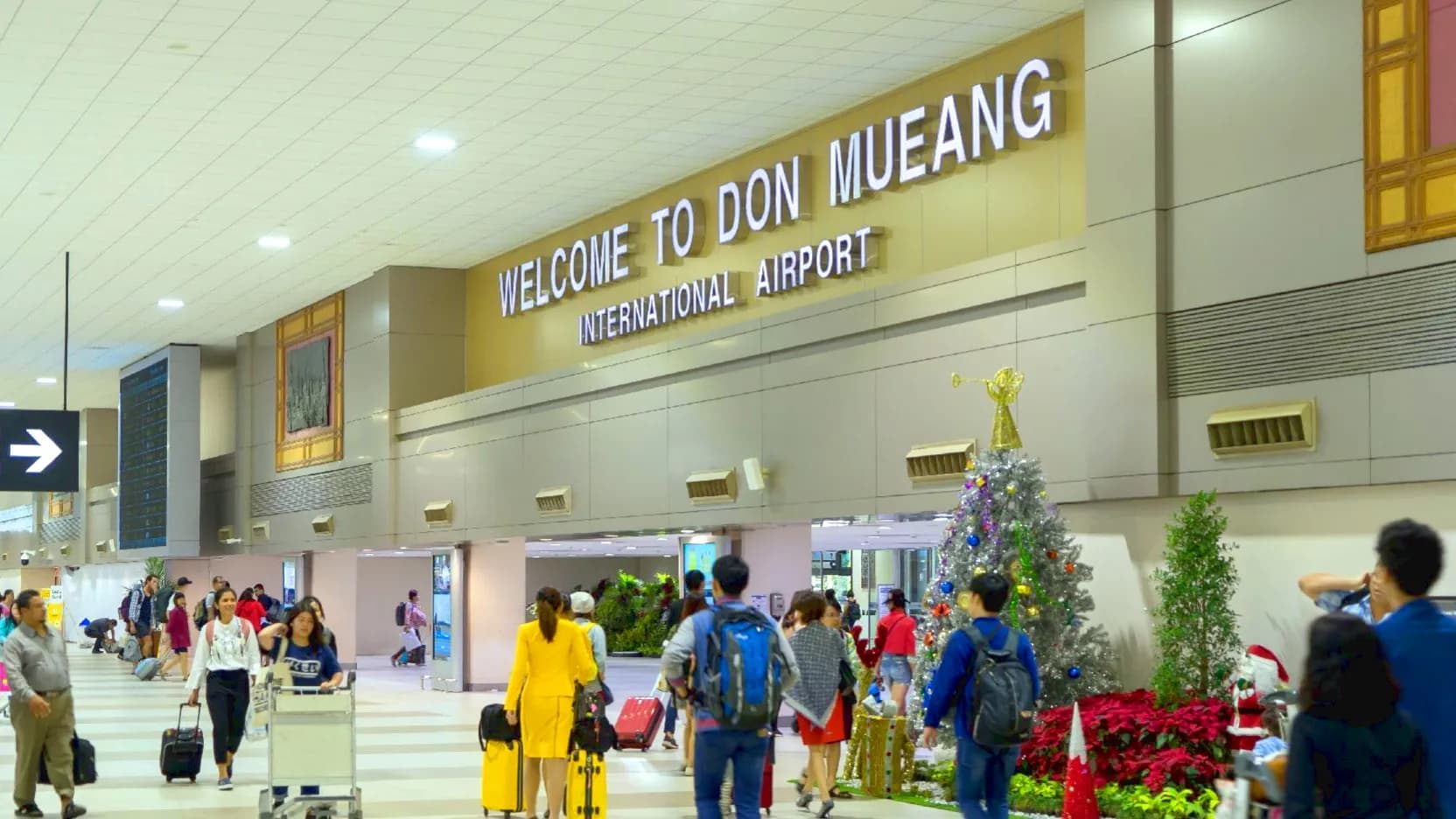Don Mueang to replace handheld metal checks with pat-downs
