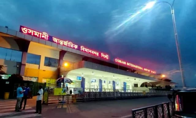 সিলেটে বিমানে যান্ত্রিক ত্রুটি, ভোগান্তিতে ৪ শতাধিক যাত্রী