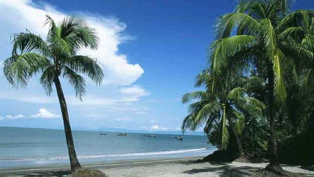 ২৮ নভেম্বর থেকে চলবে সেন্ট মার্টিনগামী পর্যটকবাহী জাহাজ