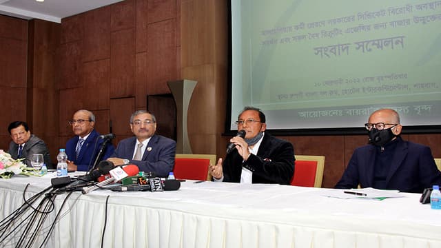 মালেশিয়া শ্রম বাজারে সিন্ডিকেটের আশঙ্কা