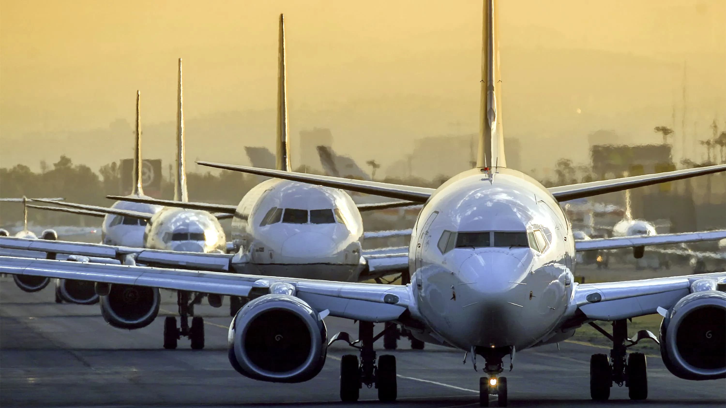 Airfares expected to stay high through fall