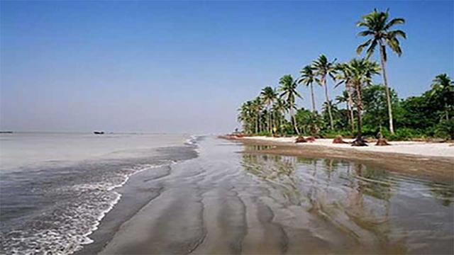 পর্যটক সংকটে কুয়াকাটা - ব্যবসায় ধস
