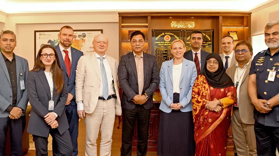 Bangladesh seeks Lufthansa Cooperation on aviation hub, MRO investment