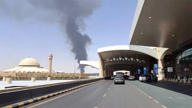 Riyadh Airport closure disrupts Bangladesh-Saudi flights, five services canceled
