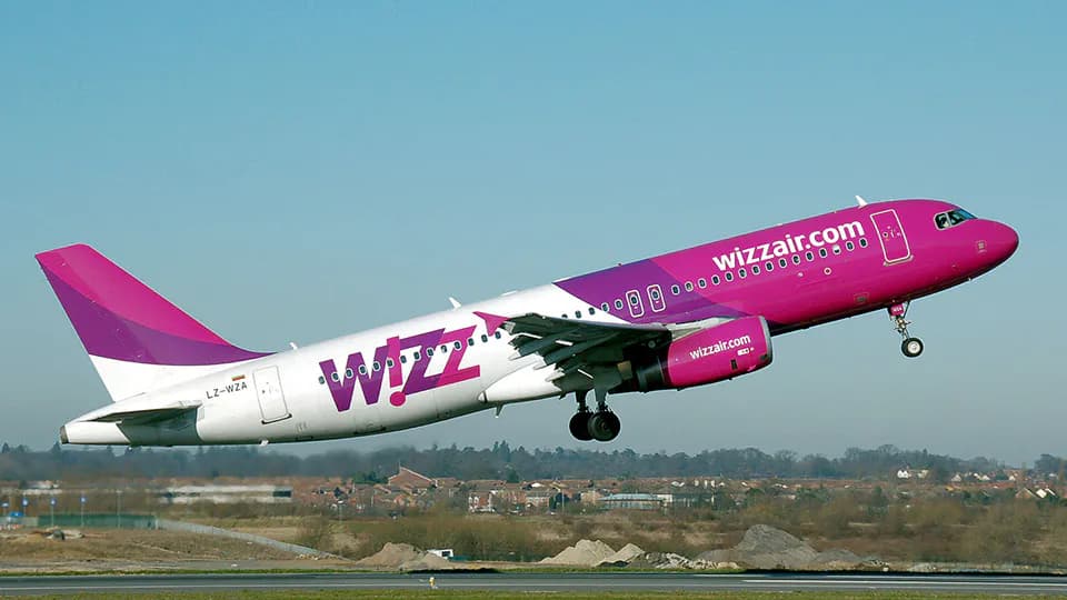 Wizz Air warns of weaker second-quarter revenue
