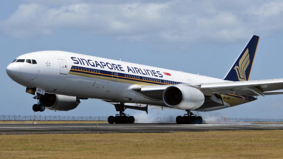 Singapore Airlines posts record USD 1.7b loss in Q2