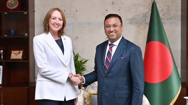 Bangladesh seeks closer Australia ties on labor mobility, caregiver training