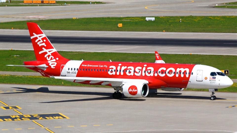 Airbus signals "historic" A220 announcement