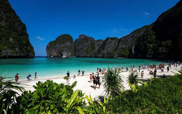 Iconic Maya Bay reopens