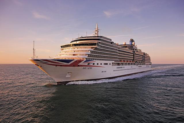 P&O Cruises celebrates return to service