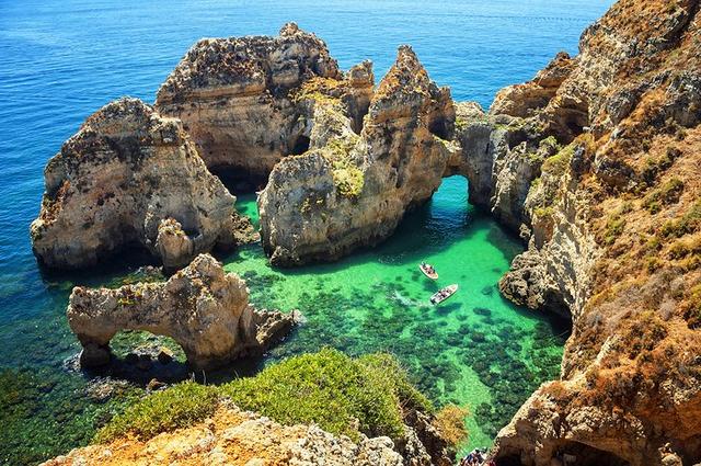 Portugal enjoys strong growth in number of tourists
