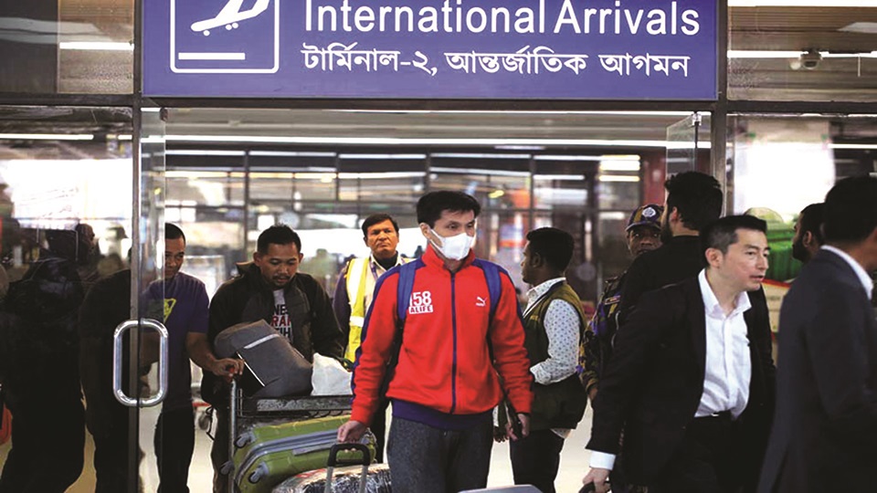 Unvaccinated passengers from 11 countries cannot enter BD