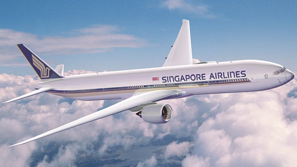 Singapore Airlines posts record first half profit