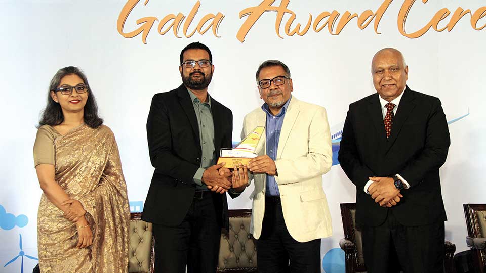 Qatar Airways wins Gold for Best Business Class