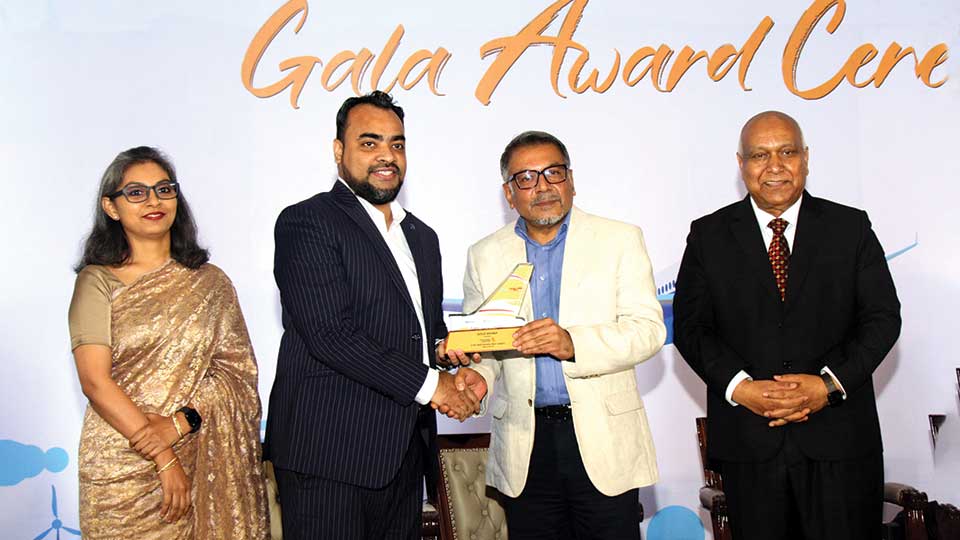 Singapore Airlines wins Gold for Best Economy Class