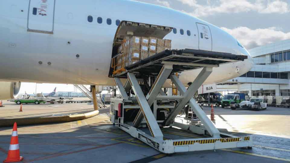 Strong air cargo demand growth extends into July: IATA