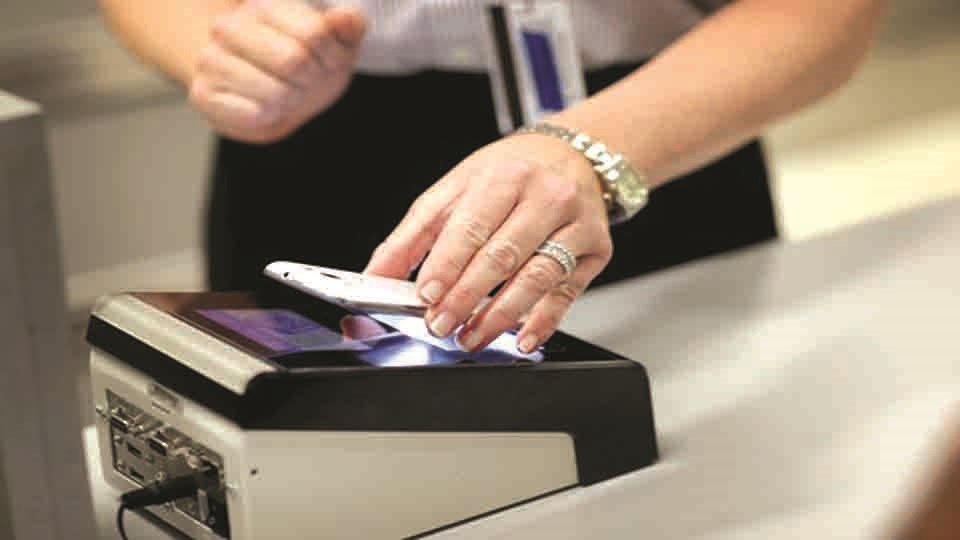 Govt response to Omicron threatens emerging recovery : IATA
