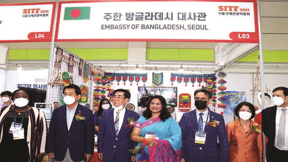 Bangladesh grabs spotlight at Seoul Int'l Tourism Fair 2021