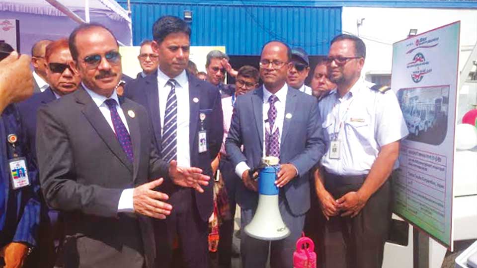 Biman unveils new ground handling equipment