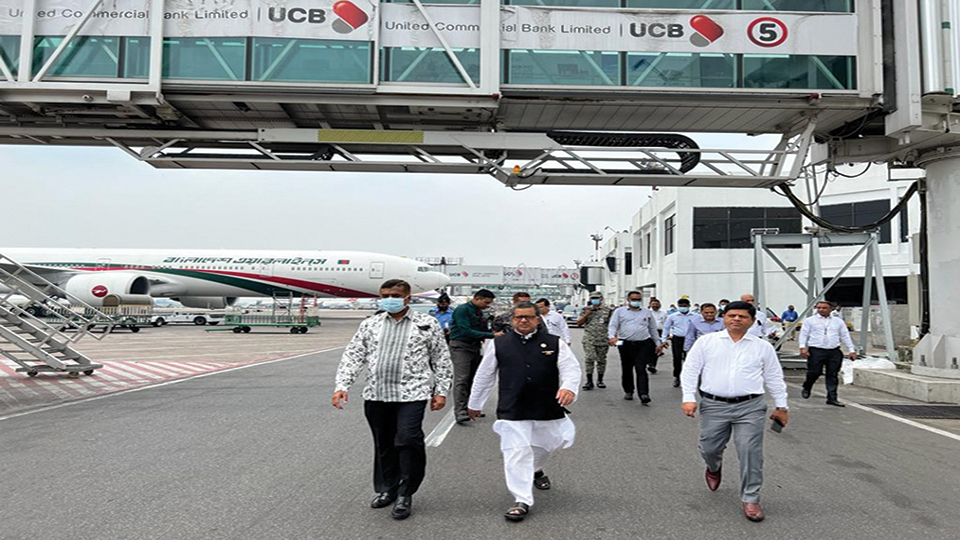 Mahbub Ali directs immigration officials to be amiable with passengers