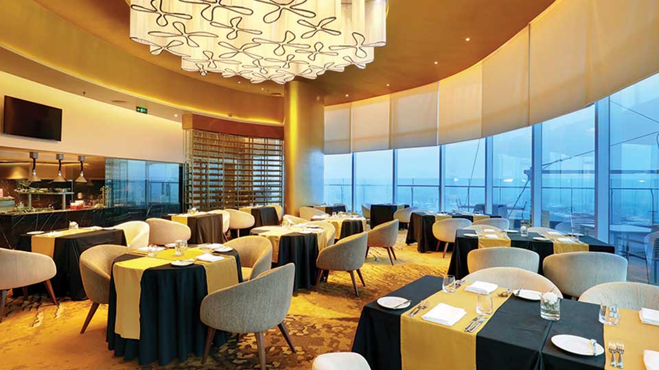 Crowne Plaza's Beast unveils new menu