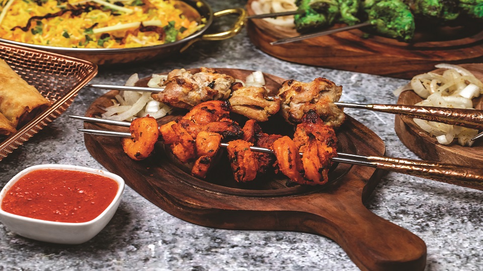 Hotel_--_1_--_Holiday_Inn_Dhaka_City_Centre_presents_weekend_themed_buffet_dinner.jpg