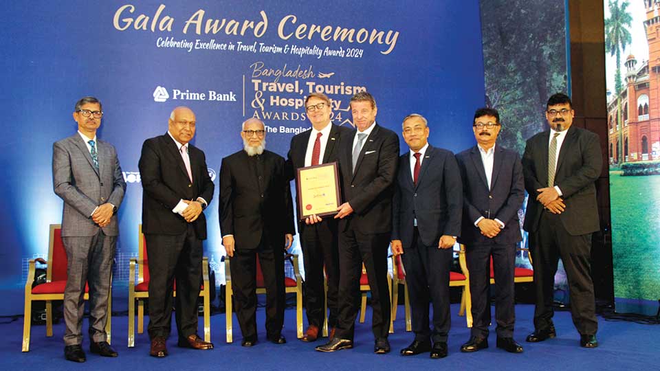 InterContinental, Radisson Blu Dhaka clinch Leading Eco-Friendly Hotel awards