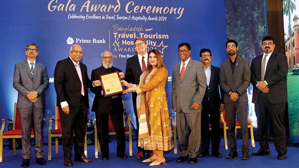 Sea Pearl Beach Resort and Spa wins Leading Beach Hotel award