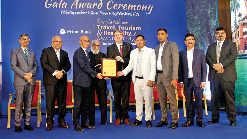 Sikder Resort, Grand Park earn Leading Hotel in South Bengal awards