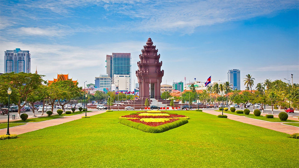 Phnom Penh Blends Heritage Architecture with Modern Design