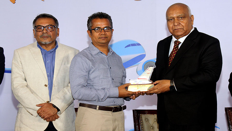 US-Bangla named Best Domestic Carrier at ShareTrip–Monitor Awards 2024