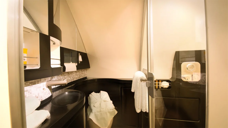 Enjoy a warm and soothing shower in your private ensuite