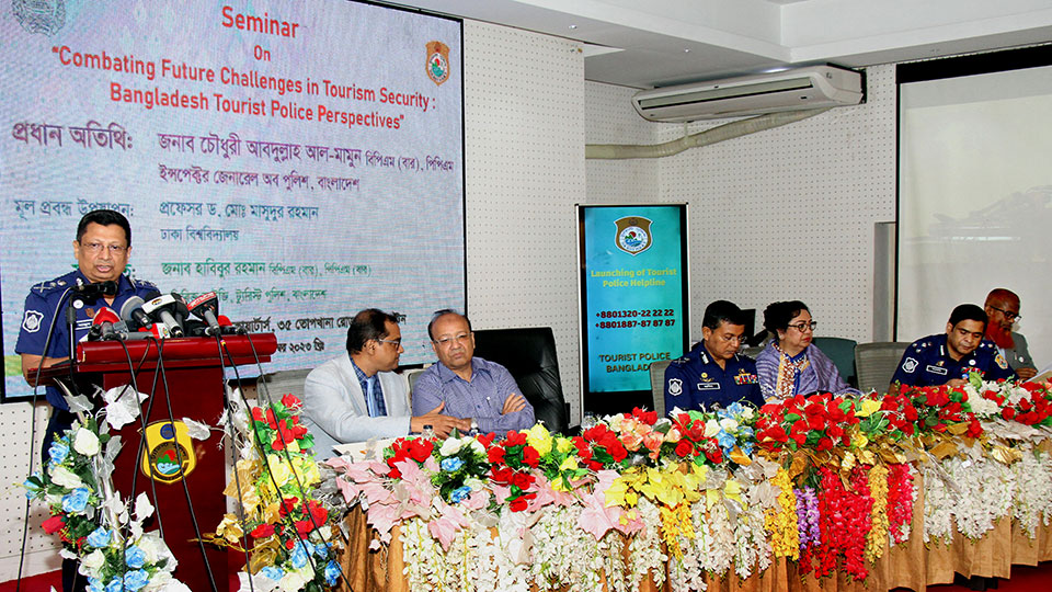 Bangladesh Tourist Police launches 24/7 helpline for travellers