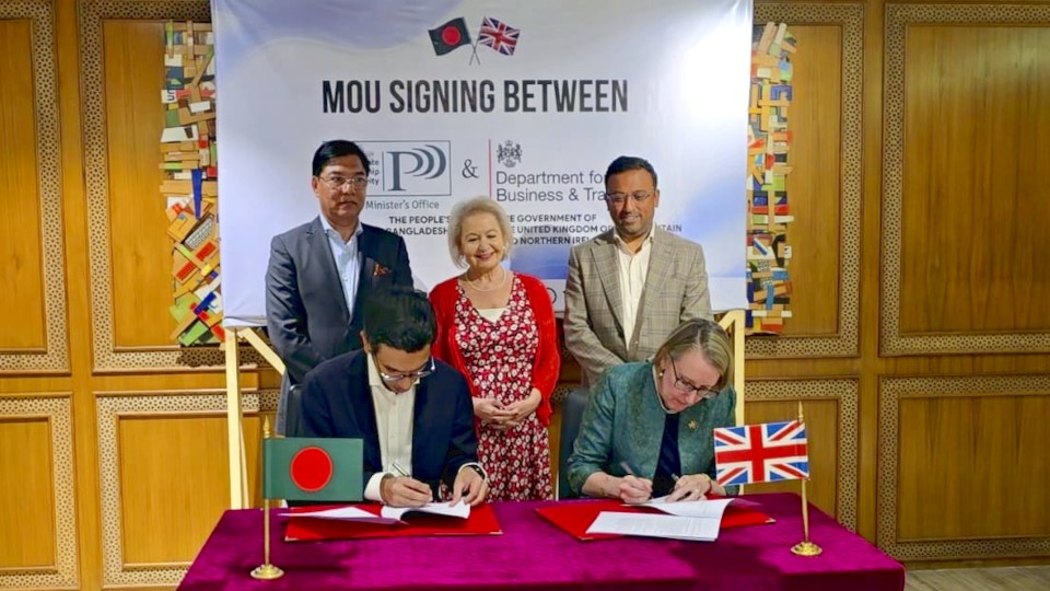 Bangladesh, UK sign aviation MoU to boost PPP cooperation