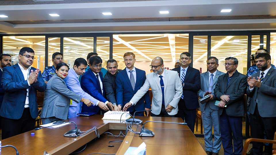 flyadeals-maiden-flight-on-dhaka-jeddah-route-takes-off.jpg