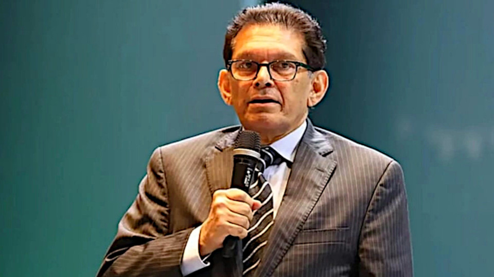 Four Gulf ministers speak with Bangladesh FM over migrants’ safety