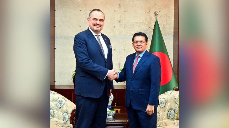 Immigration issues highlighted as US ambassador meets foreign minister