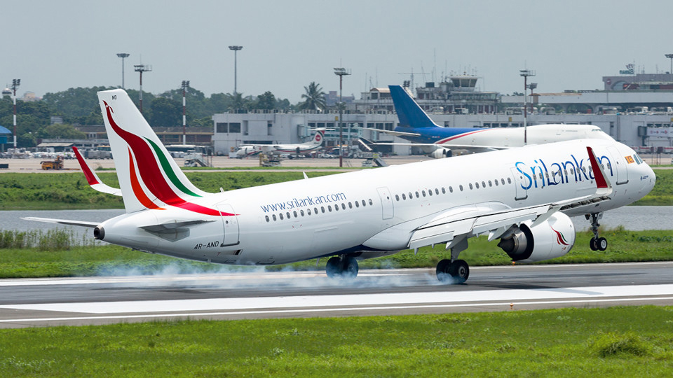 Kuwait-bound SriLankan flight returns to Colombo due to technical issue