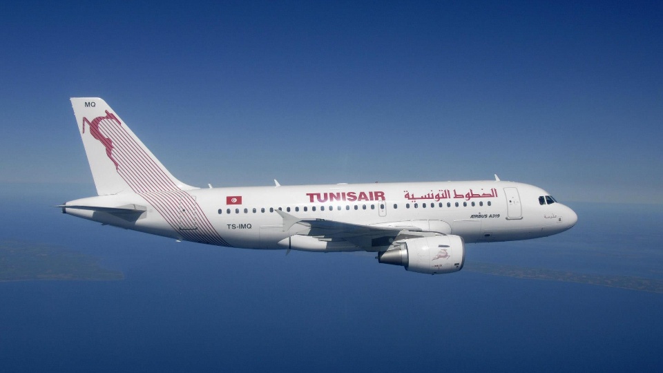 Tunisian President calls for urgent rescue of struggling Tunisair
