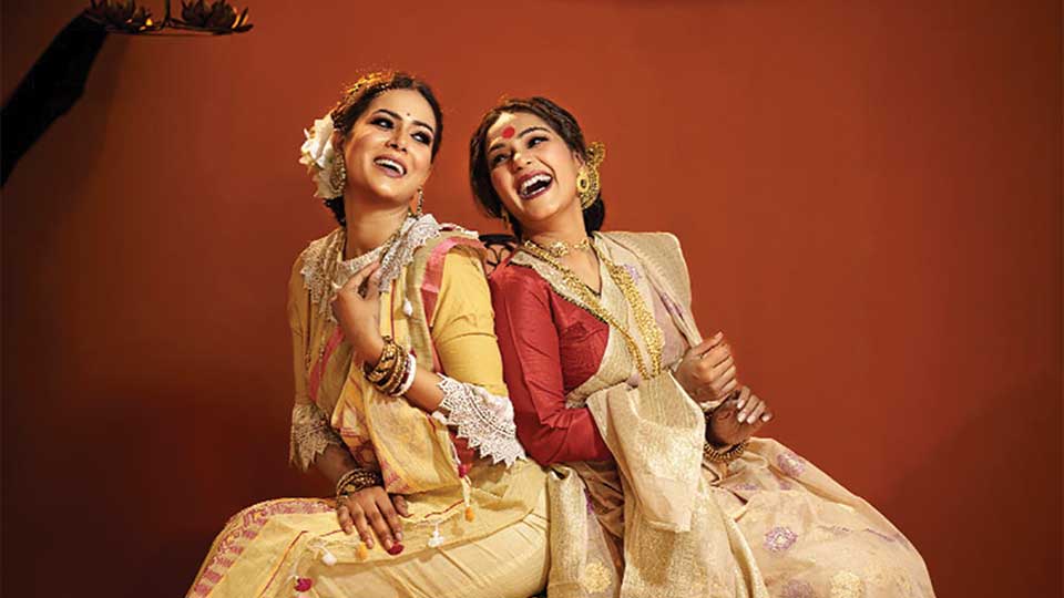 Renowned brands bring splendid collections for Durga Puja